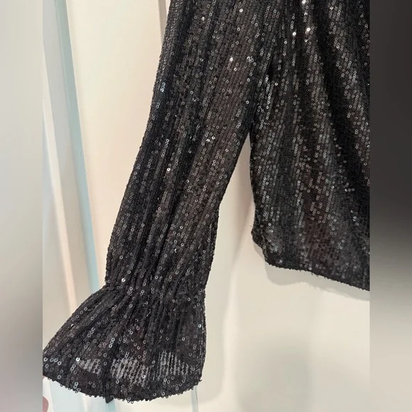 Black sparkly top large open back high neck - Picture 4 of 6